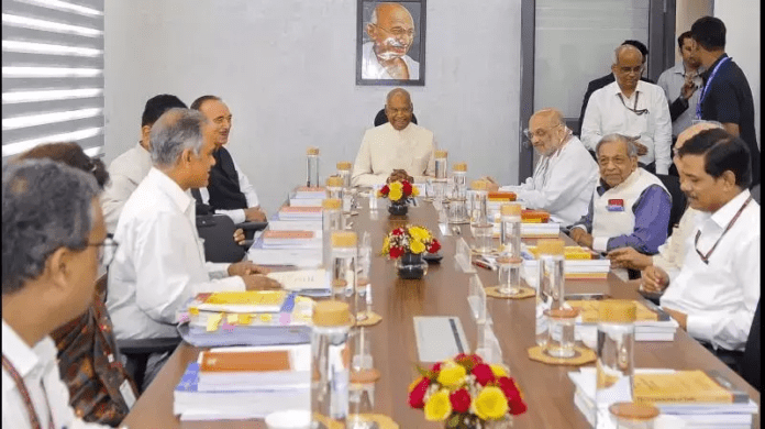 एक देश-एक चुनाव के लिए गठित समिति की बैठक पूरी, बयान में कहा- सभी दलों की ओर से