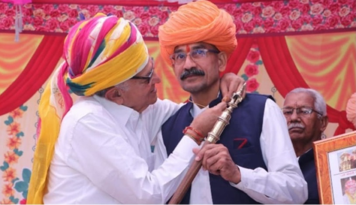 श्री महेंद्र महाराज को आई पंथ मध्य प्रदेश का जती बनाया