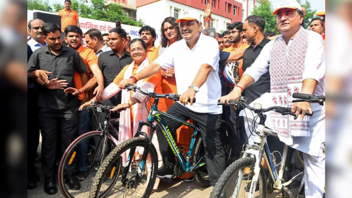सीएम भजनलाल ने साइकिल चलाकर दिखाई हरी झण्डी दिया पर्यावरण का संदेश, लोगों से की ये अपील