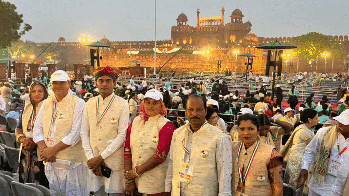 लाल किला विशेष अतिथि राजस्थान किसान दंपति