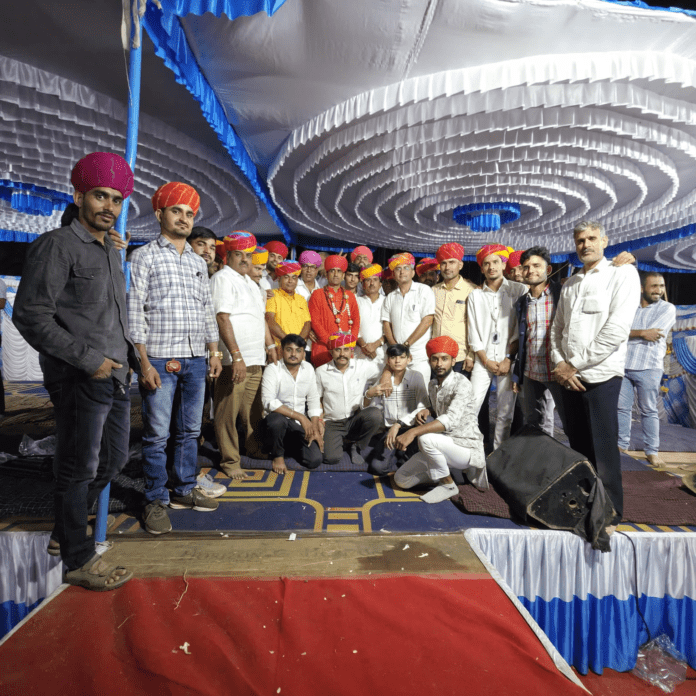 बेंगलुरु में वीर तेजाजी महाराज जन्मोत्सव पर अग्नि नृत्य कार्यक्रम