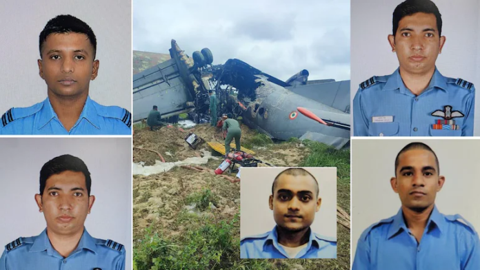 असम के जोरहाट एयरबेस पर दुर्घटनाग्रस्त AN-32 विमान का दृश्य