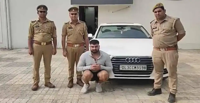 कोटा ट्रैफिक पुलिस कंट्रोल रूम में युवकों से विवाद के बाद निलंबित कांस्टेबल अभिषेक चौधरी